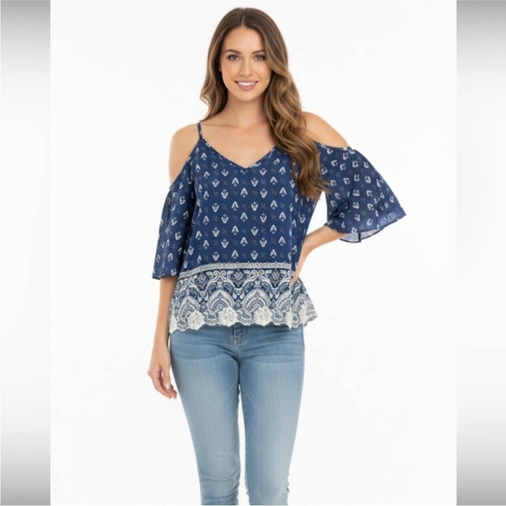 Rue 21 small cold shoulder sexy summer blouse